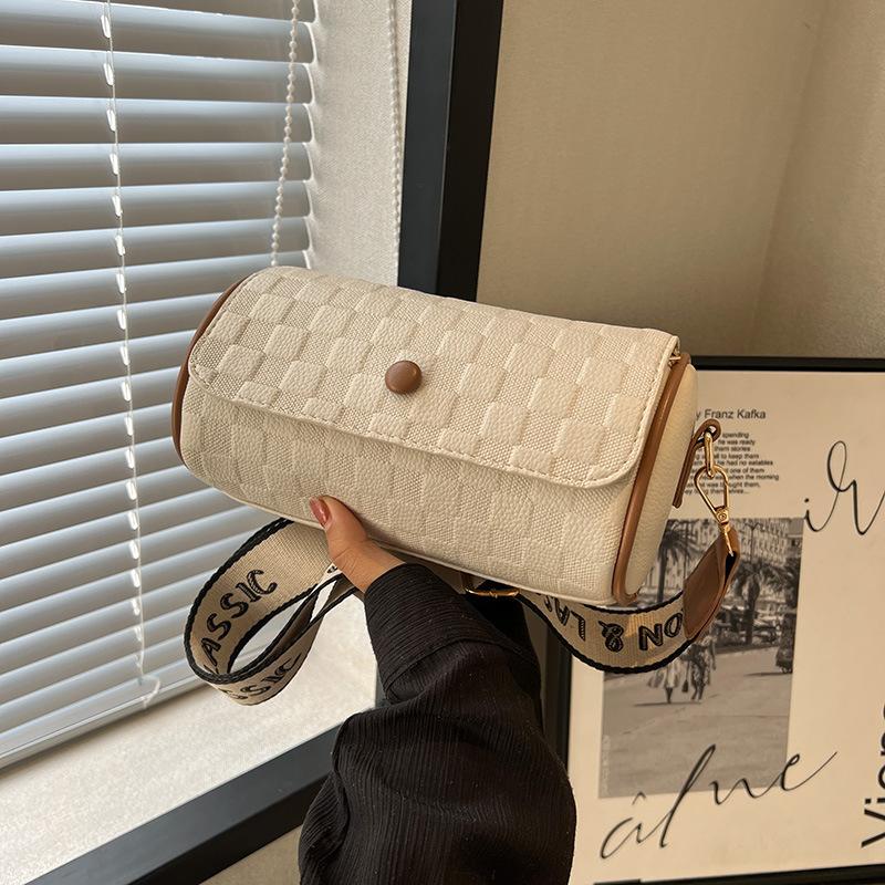 Fashion Cylinder Bag Women's New Wide Shoulder Strap Single Shoulder Messenger Bag