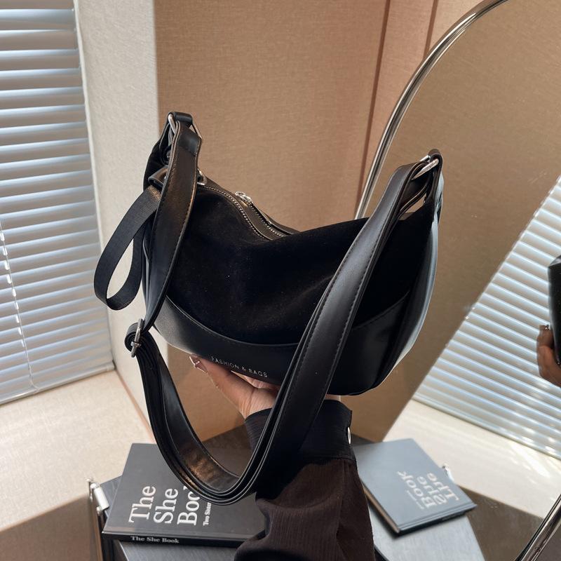 Retro Armpit Bag Women's Autumn and Winter Fashion Casual Shoulder Messenger Bag Niche Commuter Dumpling Bag