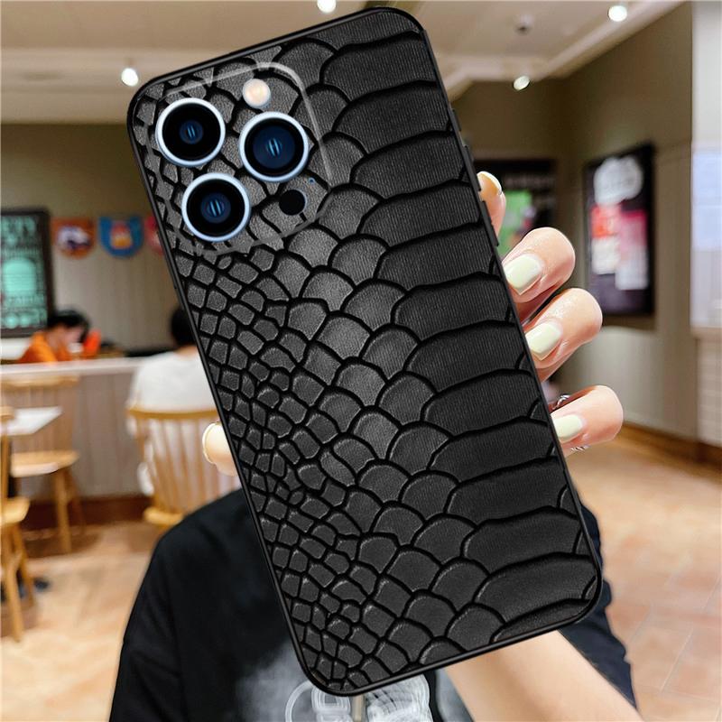 

Snake Skin Texture Case For iPhone 17 16 15 13 12 11 14 Pro Max Mini Plus 16e 17 Air Bumper Cover Accessories iPhone 14 Pro