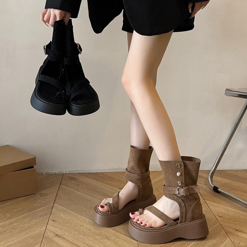 Thick-soled retro mid-top Roman sandals women's 2025 summer new Internet celebrity design sense niche toe heightening cool boots