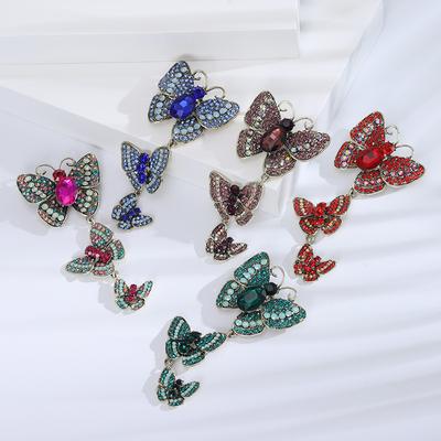 Kreative Retro-Brosche mit drei Schmetterlingen, Legierungsdiamant-Temperament, modisches Accessoire