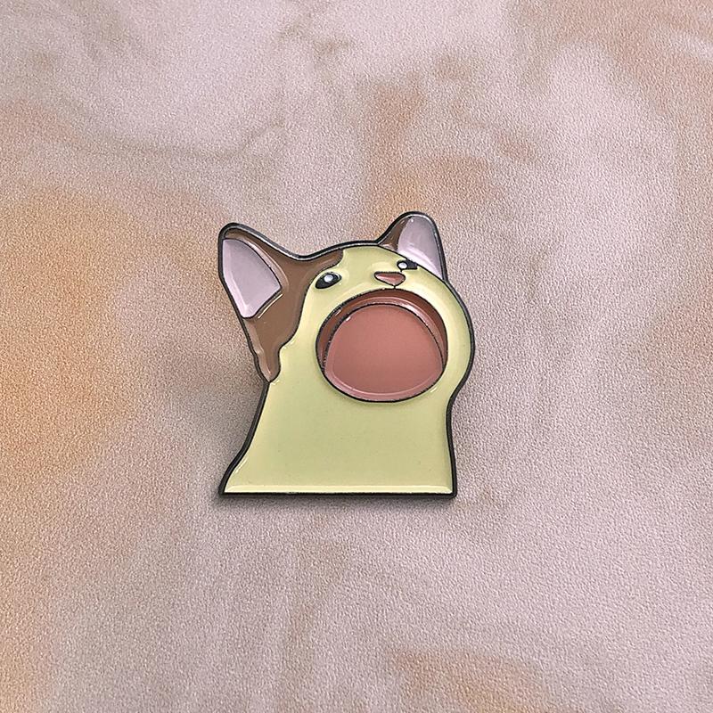 Kocie Memy Emaliowane Przypinki Własne Śmieszne Zwierzę Kociak Otwarty Pyszczek Broszki Klapy Odznaki Słodka Kreskówkowa Biżuteria Prezent dla Dzieci Przyjaciół