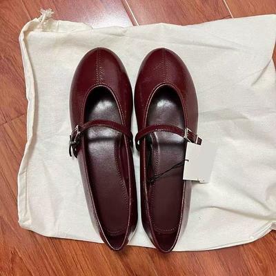 Παπούτσια με τακούνια