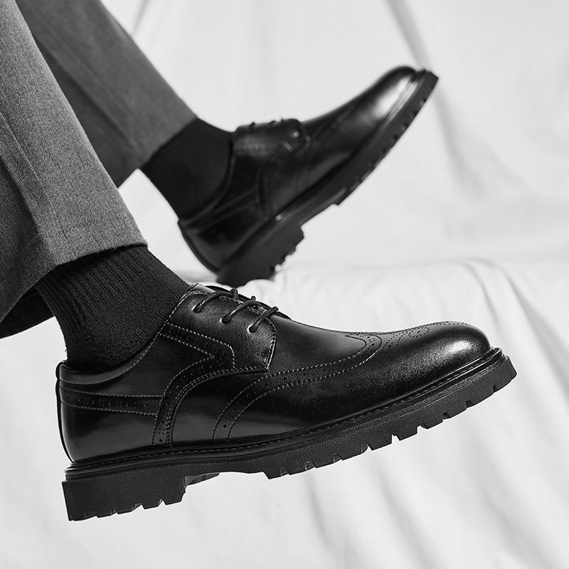 Brogue Men's formal leather shoes Fashionable classic British style Outdoor leisure business party Wedding groom's Black shoes