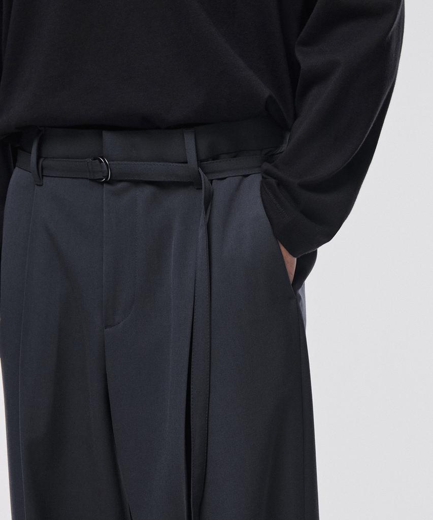 Musinsa Standard Narrow Belt One-Pleat Wide Slacks [Iron Gray]