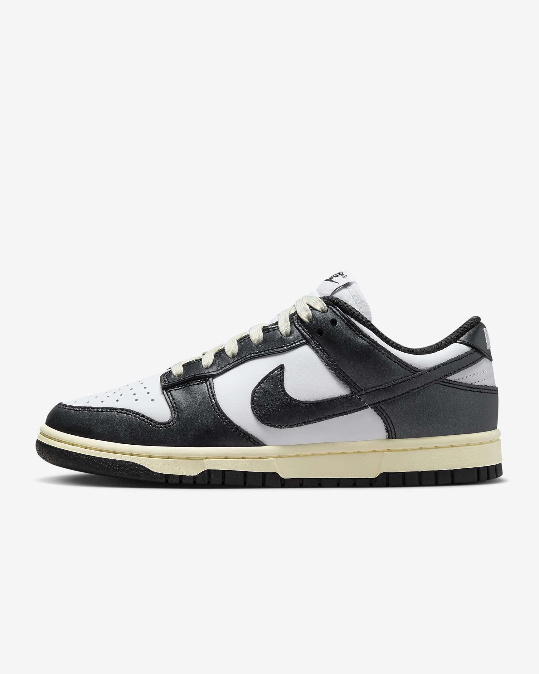 

Женские кроссовки Nike Dunk Low Premium FQ8899-100