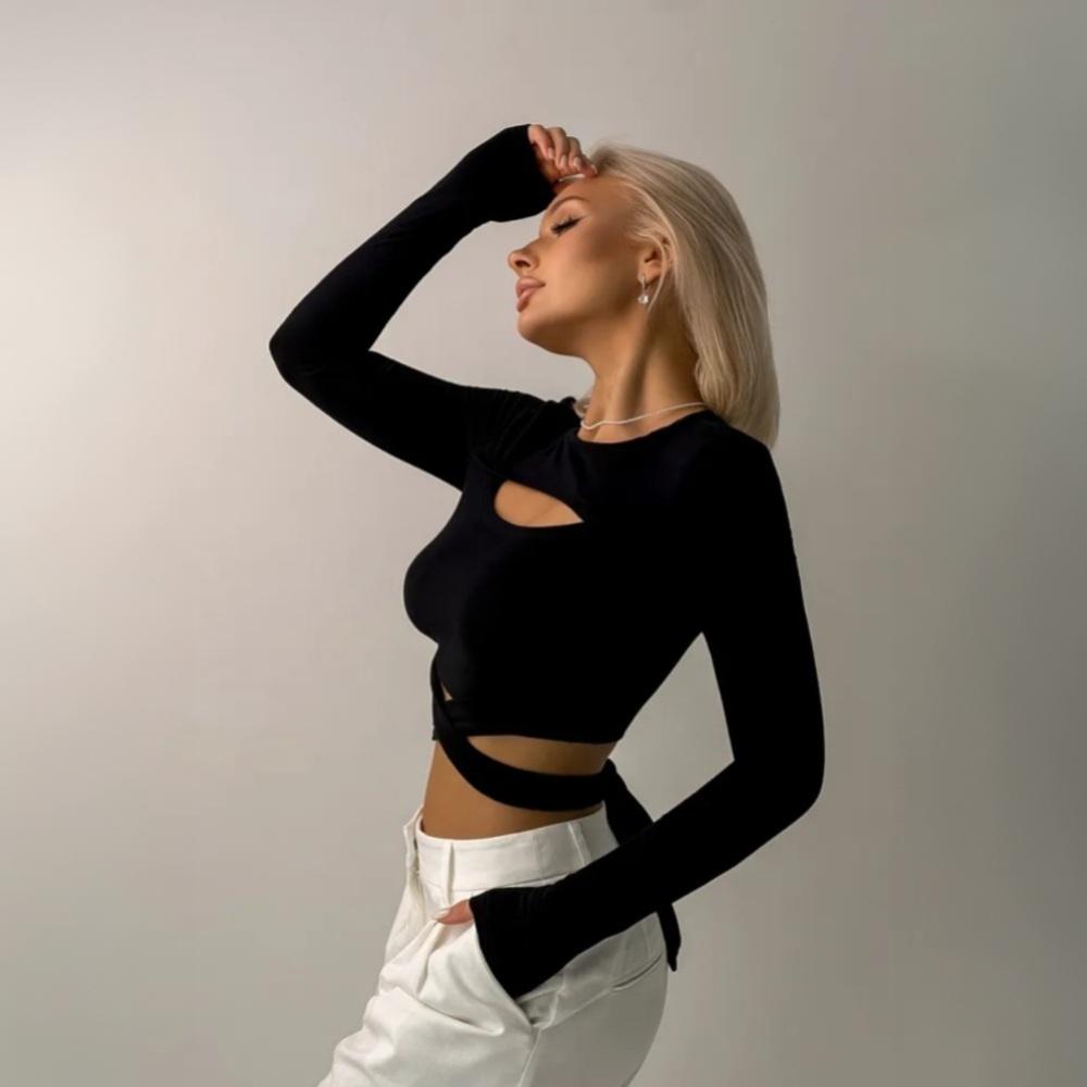2025 Fall/Winter New Slim Fit Cropped Top with Front Center Cutout Design, Leg Straps, Long Sleeves, Round Neck Women's T-Shirt