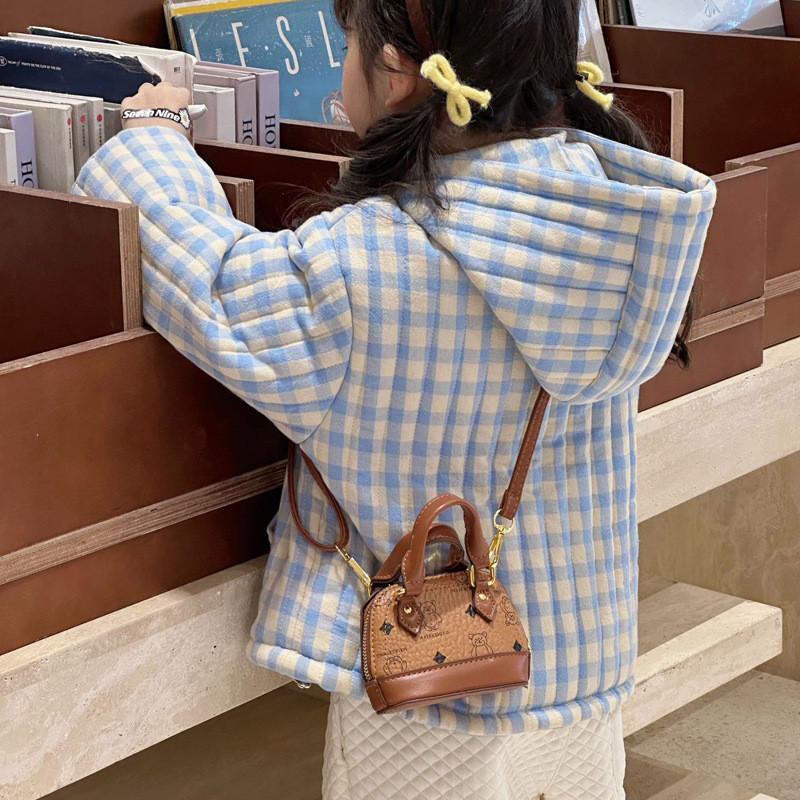 Style Cute Korean Mini Bag For Children In Chic Animal Patterns Breathable Pu Material For Use Everyday