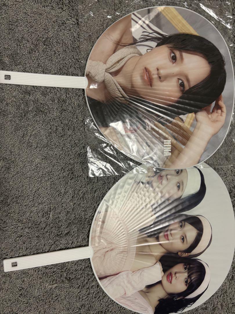 

[USED] TWICE fan