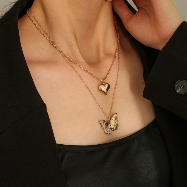 Fashion Trend Personality Double Layer Imitation Pearl Butterfly Pendant Necklace Clavicle Chain Party Jewelry Exquisite Gifts