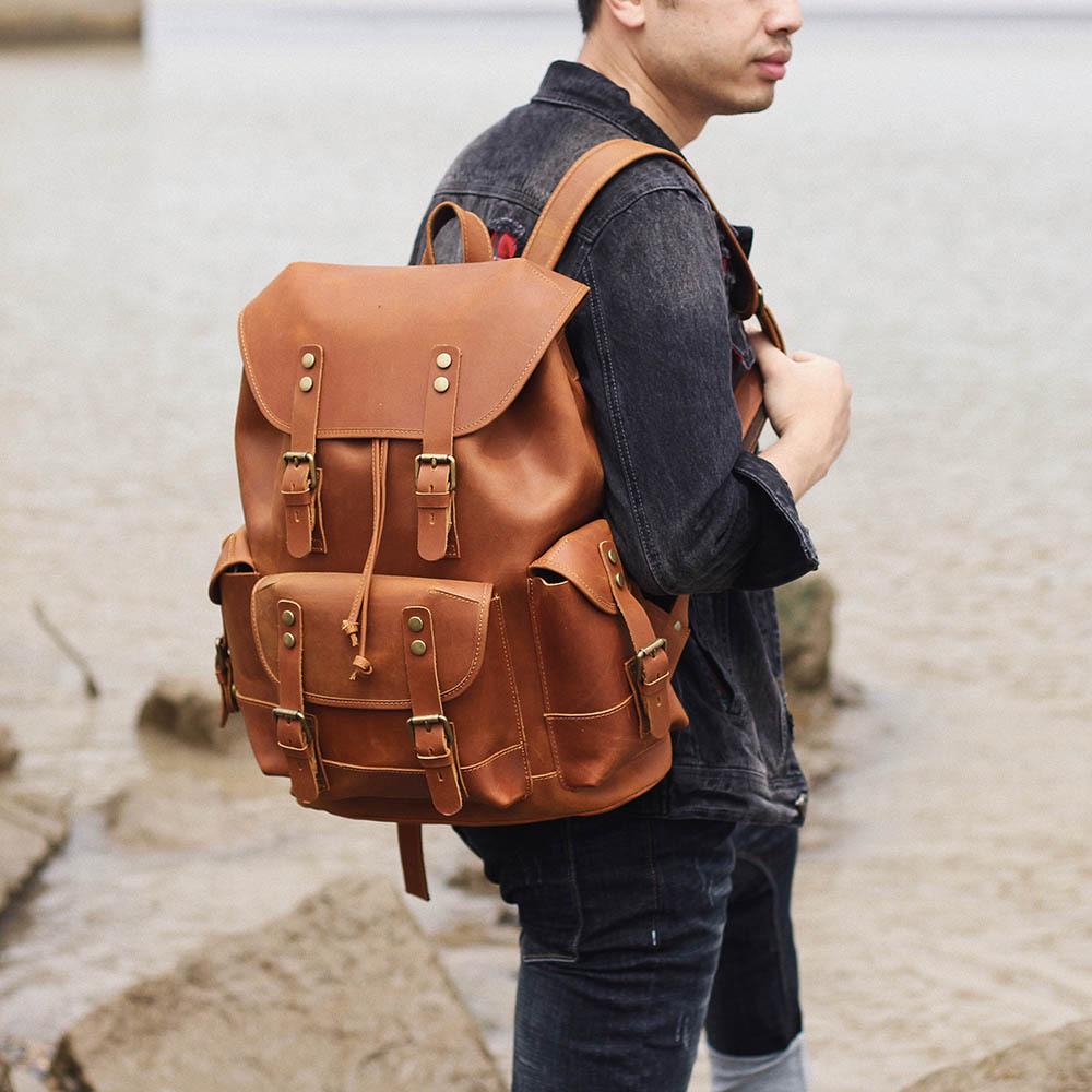 Retro Pánský Batoh Velké Kapacity z Pravé Hovězí Kůže - Crazy Horse Cestovní a Motocyklová Taška