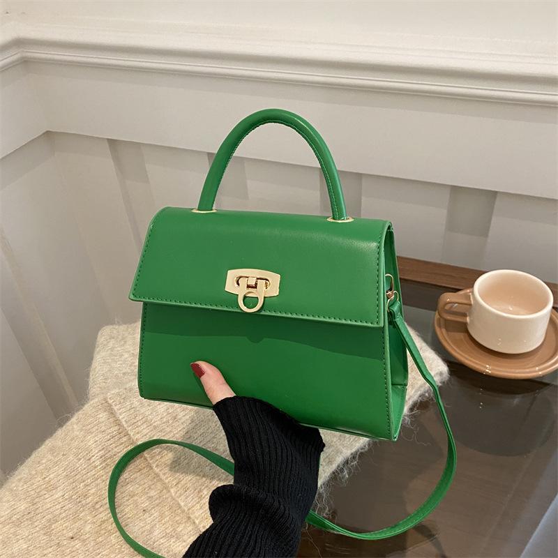 Textured small square bag chain, foreign style women's bag, women's fashion solid color shoulder messenger bag