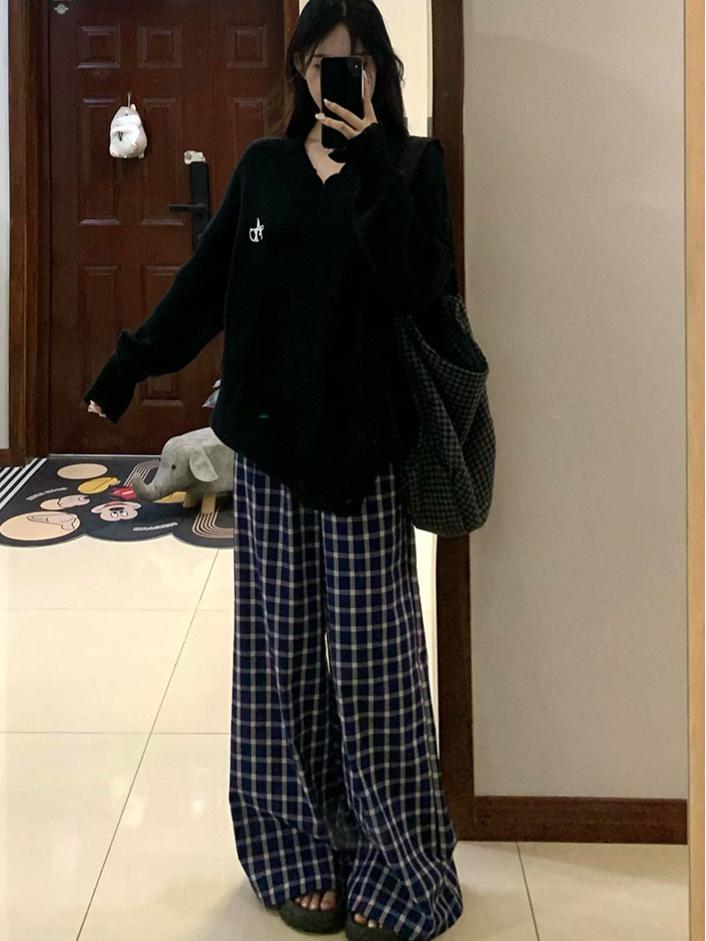 Plus Size Retro Blue Plaid High Waist Wide Leg Pants for Women - Autumn Winter Casual Loose Fit.
