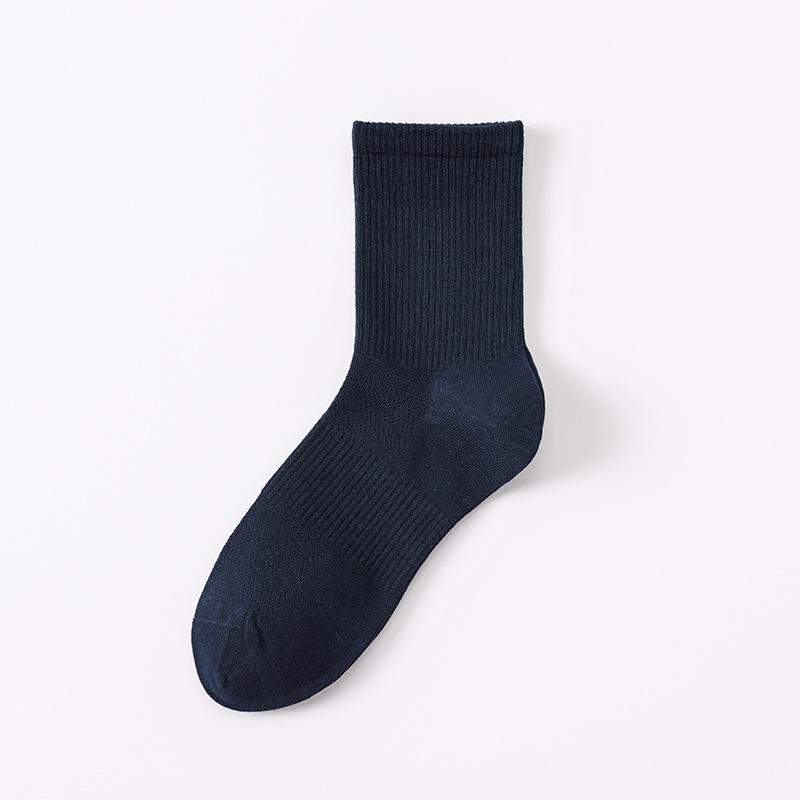 Male Spring and Autumn All Kinds of Casual Solid Color Antibacterial Sweat Absorption Breathable Boneless Anti Paging Tube Socks