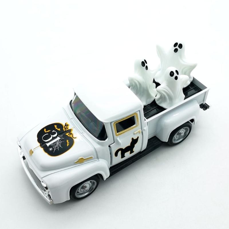 Antique Miniature Haunted Ghostly Truck Ornament Metal Shelf Decors Farmhouses Kitchen Accent For Halloween Enthusiasts