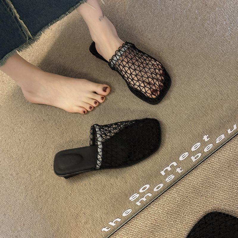 Half slippers women's summer wear new fishing nets with fisherman shoes bag head 2025 skirt cool slippers hole niche French
