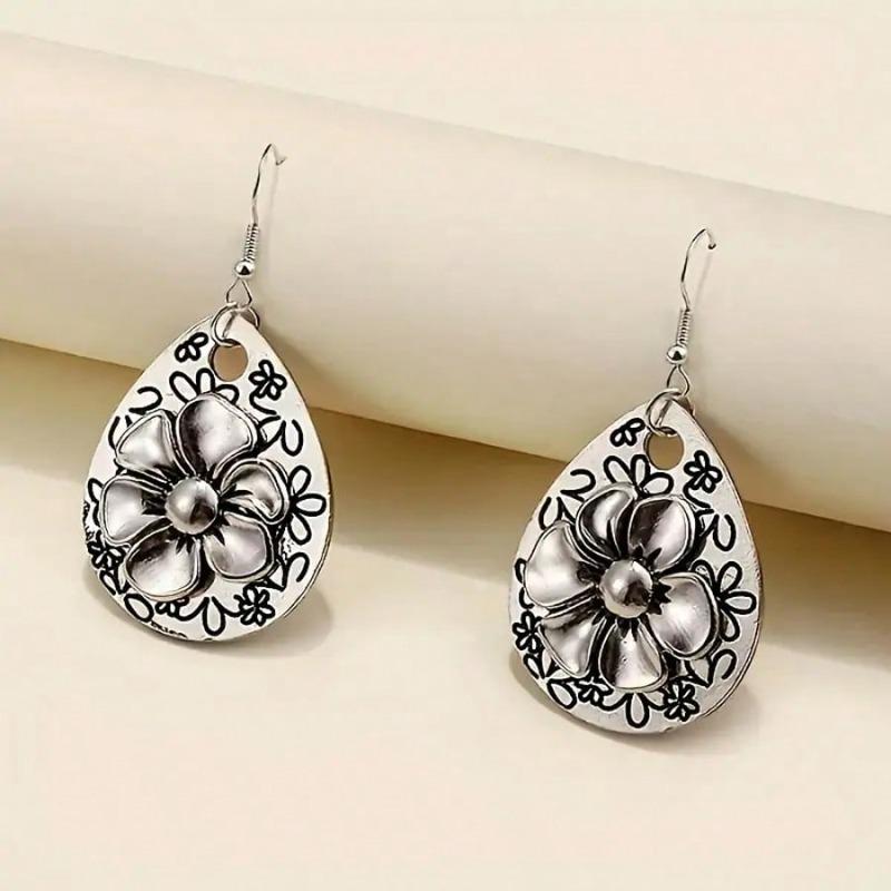 Pendientes de gancho para la oreja de seis hojas de color plateado estilo bohemio para mujer, estilo largo colgante.