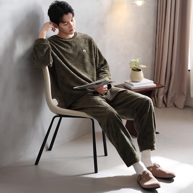 Pajamas Men's winter thickened fleece flannel can be worn outside pullover large size loungewear coral fleece autumn and winter suit