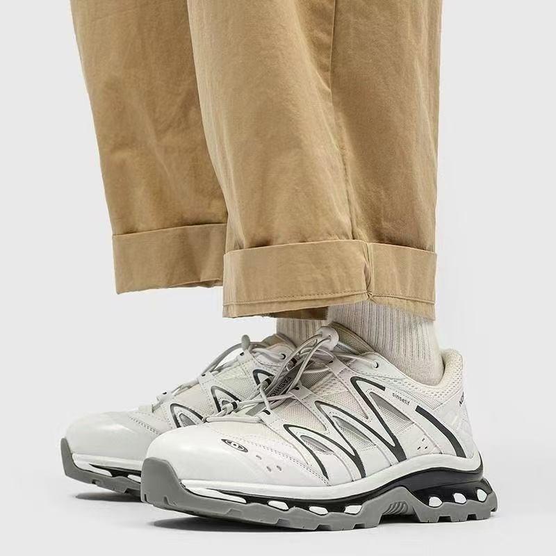 Thick-soled Repeat Fishbone Hiking Shoes Running Height Increase Casual Sports Shoes Versatile