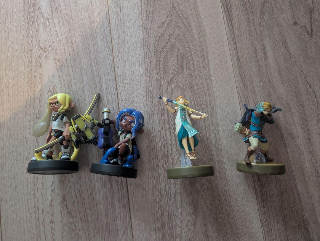 

[USED] Amiibo 4-piece set: Splatoon 3, The Legend of Zelda, and Tiakin