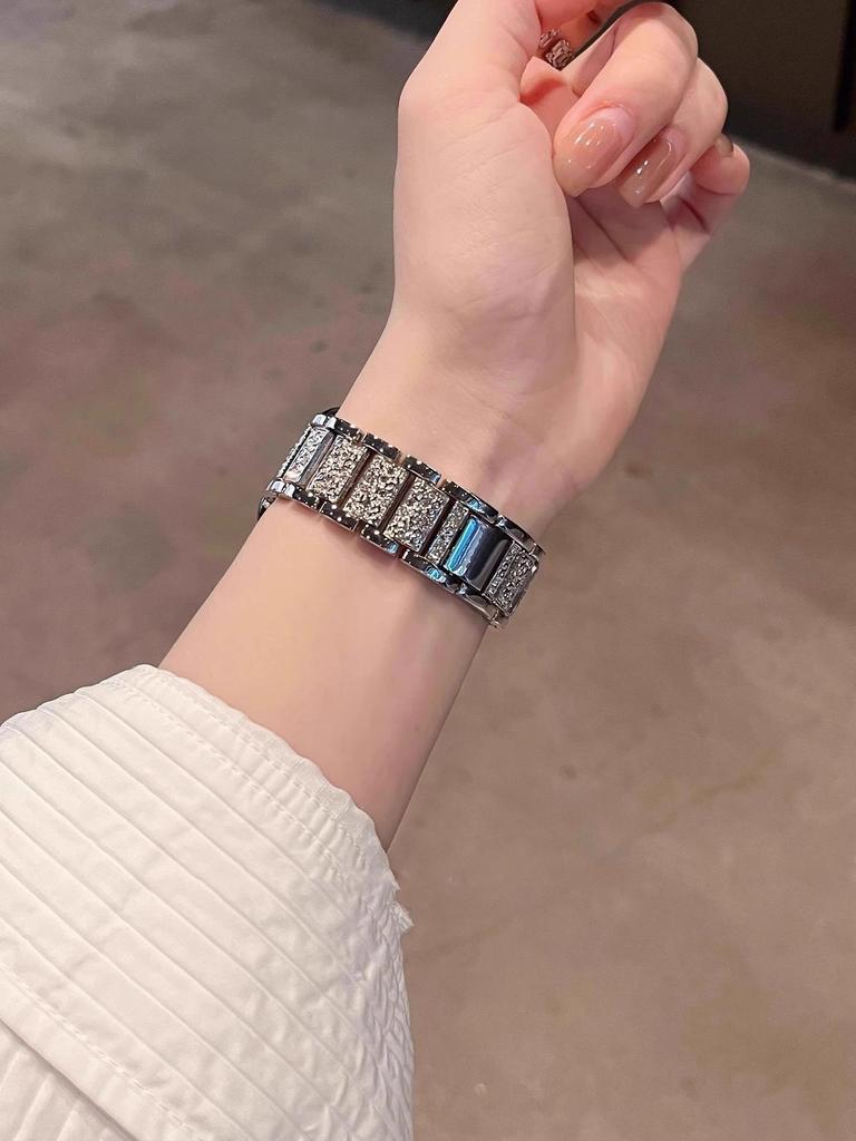 Compatible Diamond Metal Watch Band for Apple iWatch S10, Huawei GT345, and Xiaomi 89Pro Redmi