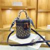 Bolsa balde portátil retrô de grande capacidade, bolsa mensageiro retrô moderna com nova textura, bolsa de ombro mensageiro fashion.