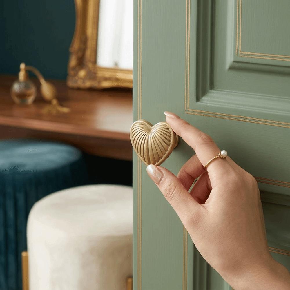 Modern Minimalist Cabinet Knob Brushed Chrome Gold Heart Shaped Knob Single Hole Knob  Bedroom