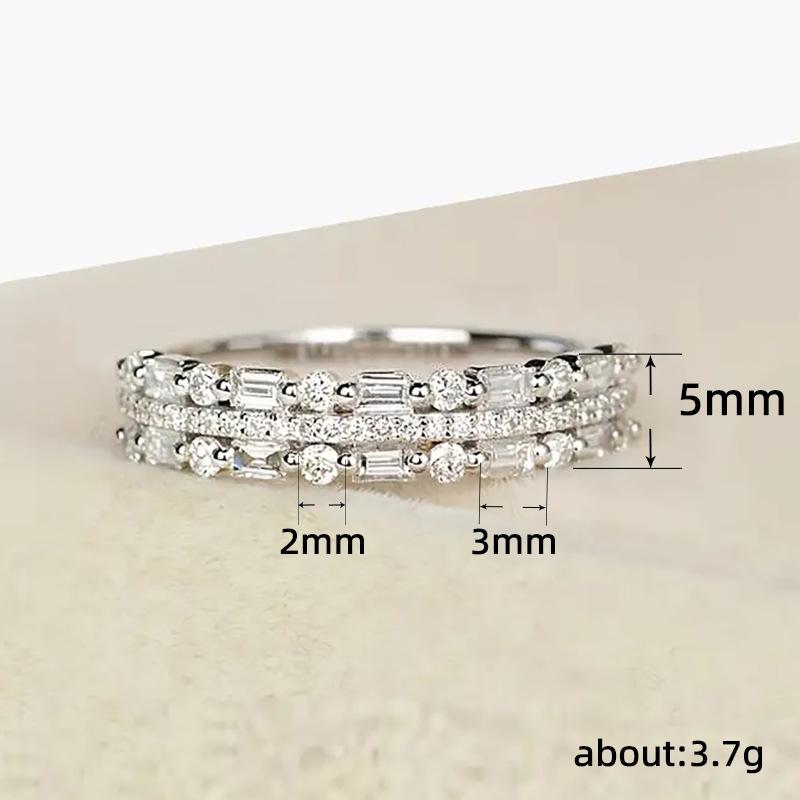 Ladies' Three Row Alternating Ring, Embellished with Synthetic Zircon, Elegant and Eye-catching Jewelry, Daily Wear, Anniversary Gift