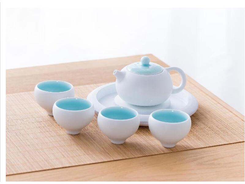 

Wanchunhe Mutton-Fat Jade Porcelain Tea Set