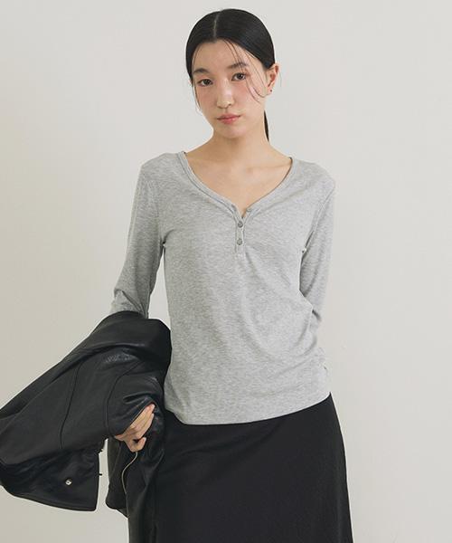Lingseoul Ribbed Button Top-Gray