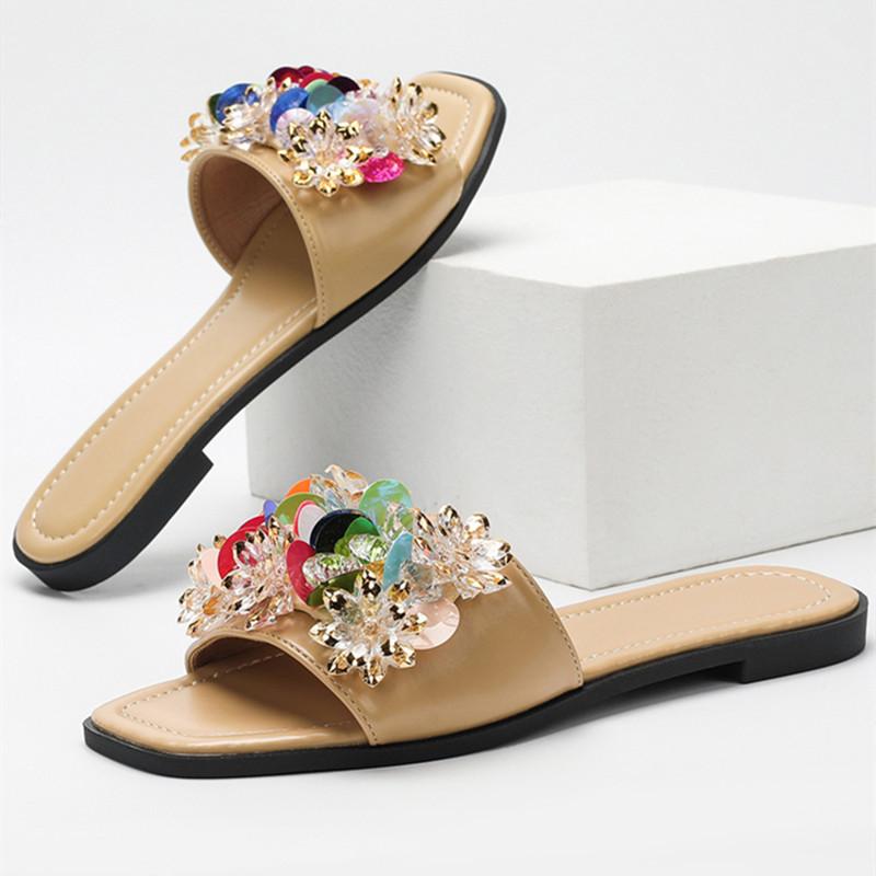 Fashion Colorful Rhinestone Flower Decoration Flat Slippers Women Lightweight Comfortable Slide Sandals Summer Beach Sandals for Women