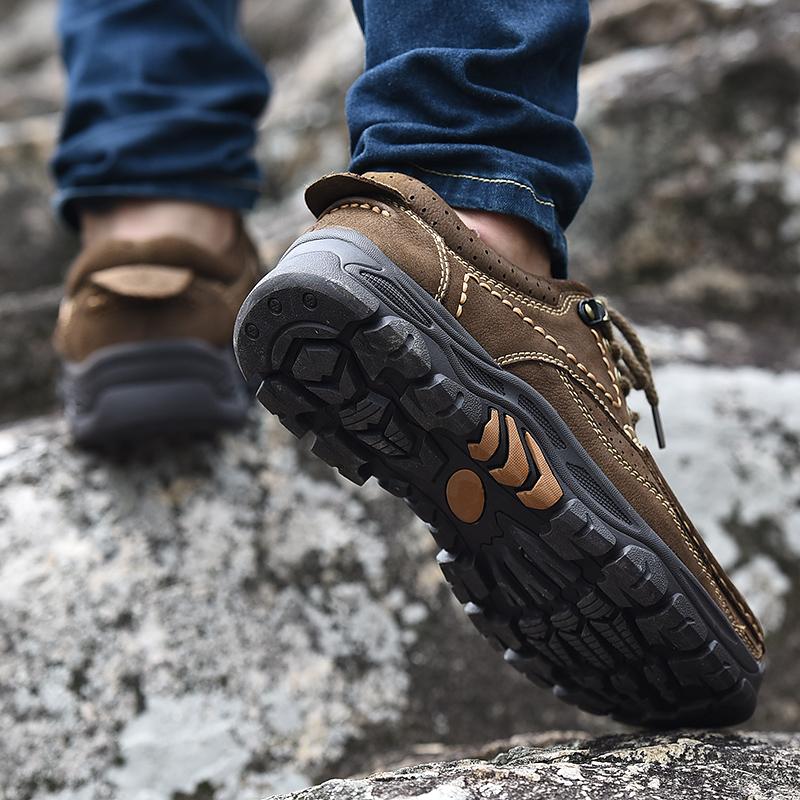 Mens Comfort Casual Shoes Breathable Male Hiking Retro Style Leather Loafers Footwear Moccasin Travel Climbing Camping Footwear