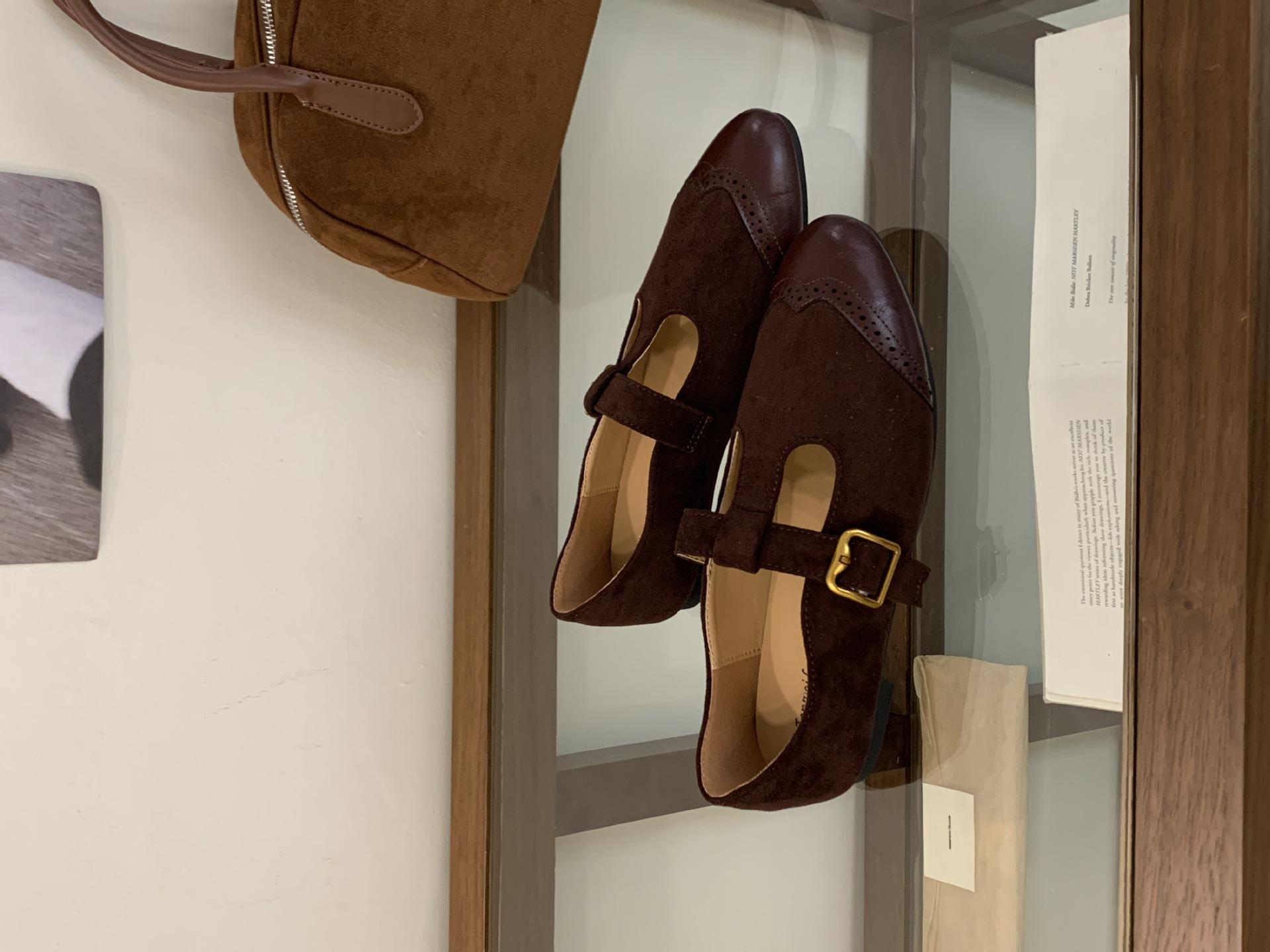 

2025 autumn new retro splicing pickup mouth Mary Jane single shoes women s casual soft-soled soft-faced women s shoes 39