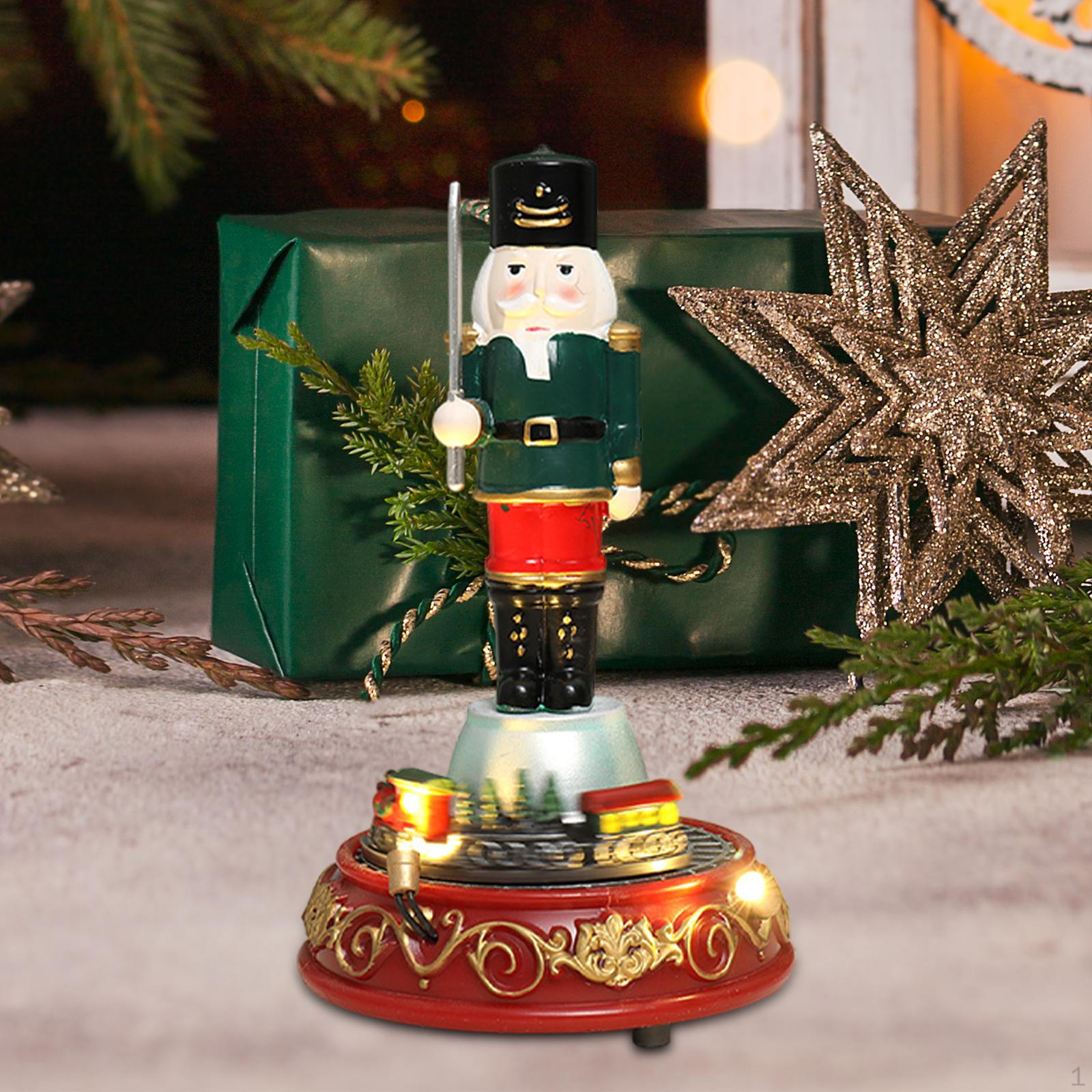 

Рождественская статуэтка Щелкунчика и фигурка движущегося поезда Друг Подарочные коллекции из смолы Рождество Green Clothing