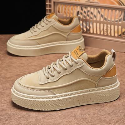 Neuer Stil Herren Sport- und Freizeitschuhe mit weicher Sohle, dicker Sohle und rutschfester Funktion, geeignet für alle Anlässe.