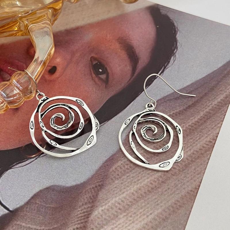 Punk Rock Thorn Rivet Hip Hop Round Earrings