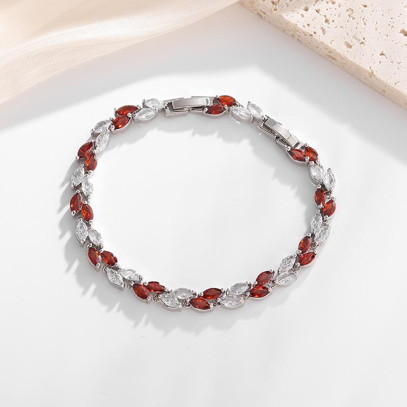 Environmentally Friendly Alloy Inlaid Zircon Small Leaf Electroplating Bracelet Femininity Hand Jewelry