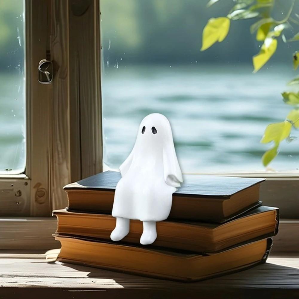 Collectible Item Resin Halloween Ghost Figurine Cartoon Funny Small Sculpture Decorative Ghost Ornament Porch Decor