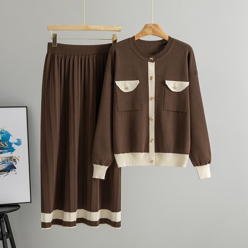 2026 Spring Women's Pleated Skirt & Round Neck Cardigan Set