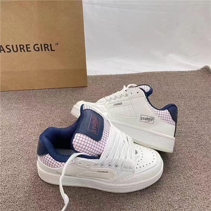 

Пара белых и синих универсальных хлебных туфель, модные весенние новые кеды на платформе, спортивные повседневные белые туфли 40