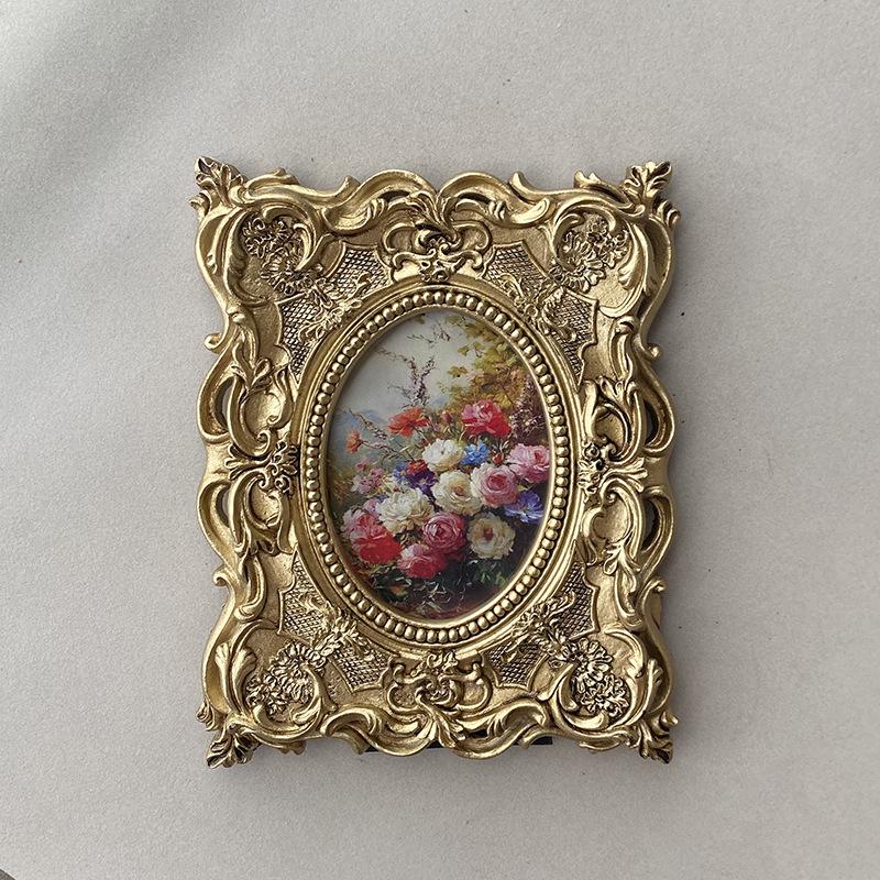 European Retro Resin Rectangular Photo Frame - Creative Carved Desktop Display for Weddings