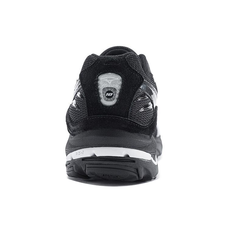 Wave Rider Mizuno 10 'Black' D1GA202909