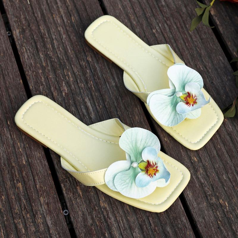 

Fashion New Hot Sale Ladies Shoes Flip Flops Women s Slippers Casual Daily Slippers Women Square Toe Floral Flat with Women s Sandals 37