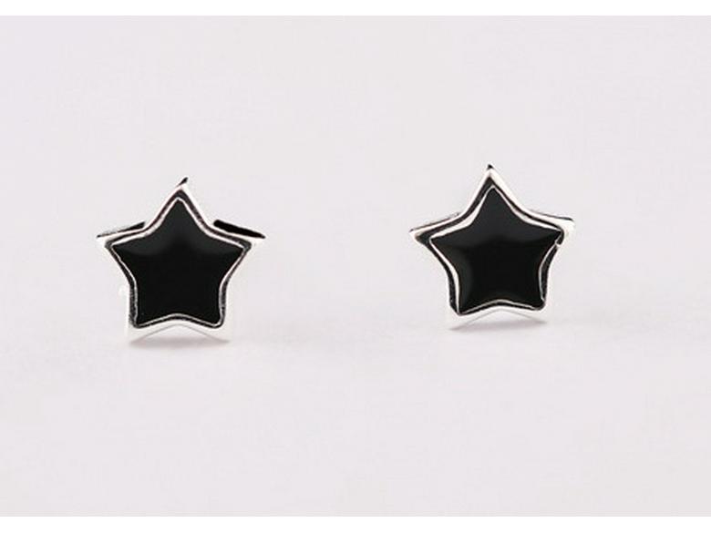 925 Sterling Silver Anti-Allergic Heart Stud Earrings for Men & Women - Simple Korean Style Black Cartilage Earrings