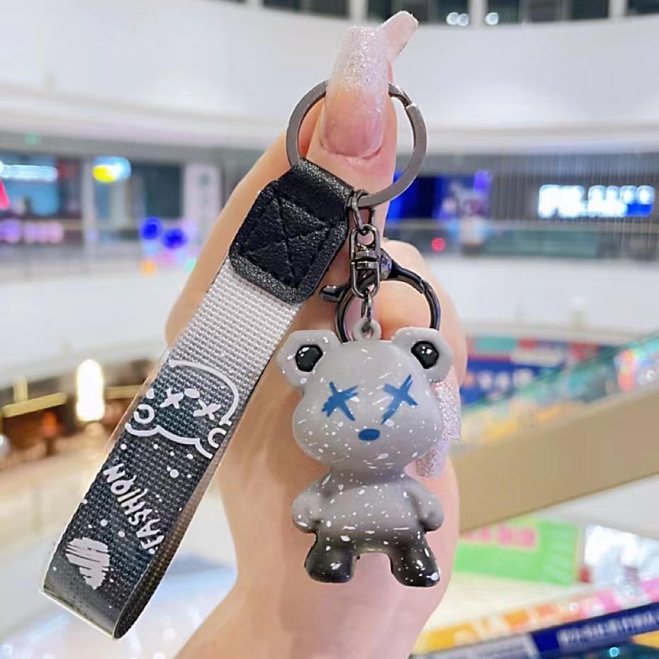 Color-Changing Starry Sky Bear Keychain - Stylish Car Charm & Purse Pendant for Couples