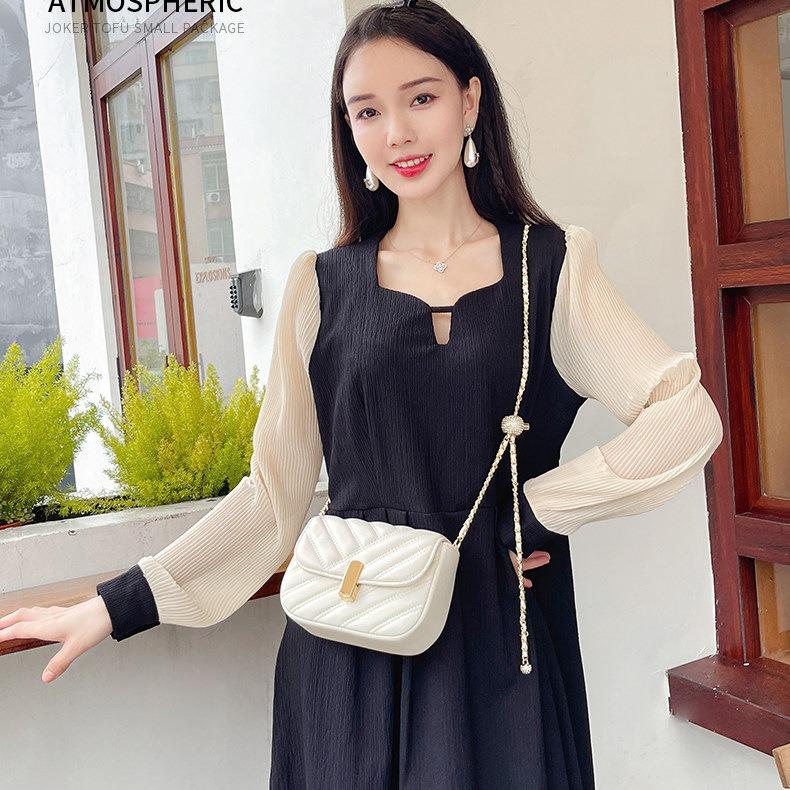 Light Luxury Niche Small Fragrance Style Bag, Women's Diamond Grid Chain Small Square Bag, Simple Single Shoulder Diagonal Cross Bag