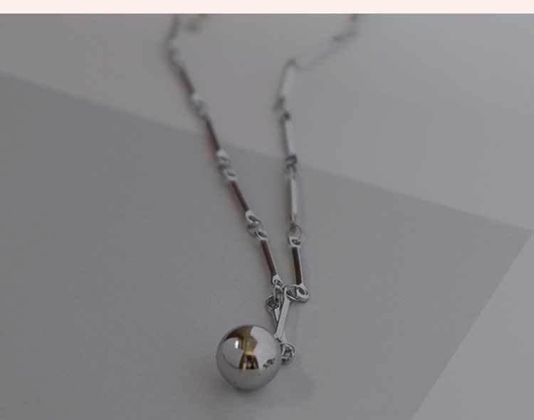 18K Gold Plated Titanium Steel Round Ball Pendant Necklace - Lightweight Luxury Clavicle Chain
