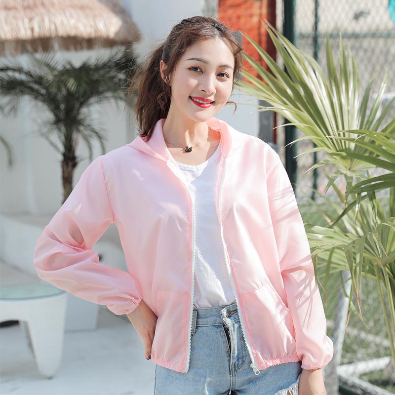 

2025 Women s Ultra-Thin Quick-Dry Ice Silk Sun Protection Jacket – Solid Color, Breathable, Outdoor Summer Wear One Size 70-120 lbs рожевий