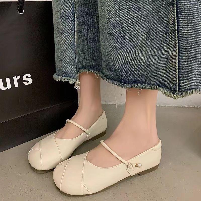 2025 Internet celebrity new fried street temperament with skirt one-word high value Mary Jane versatile small leather shoes women's single shoes