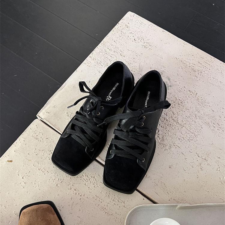 Autumn Retro Lace-Up Chunky Heel Square Toe Leather Shoes for Women